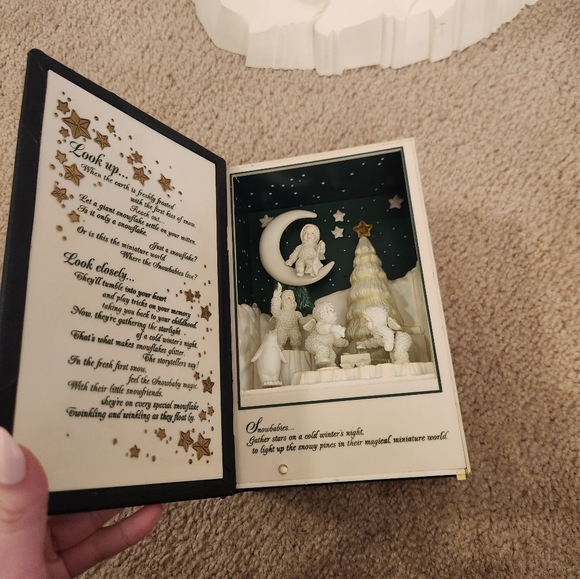 Dept. 56 Winter Tales Of The Snowbabies Animated Music Box Let It Snow Volume 1 - Picture 1 of 6